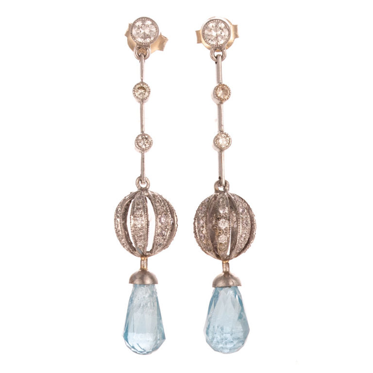 18k Gold Diamond and Aquamarine Drop Earrings