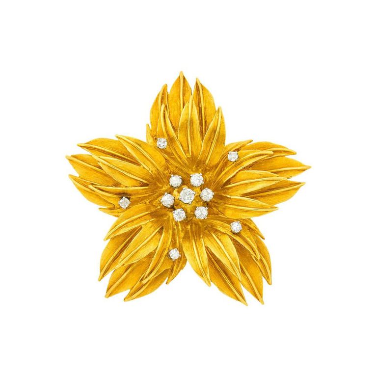 18k Gold and Diamond Flower Brooch