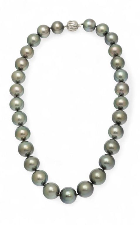 Tahitian Pearl Necklace