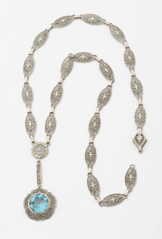 14k White Gold Aquamarine Necklace