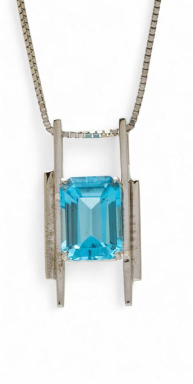 Blue Topaz Pendant Necklace