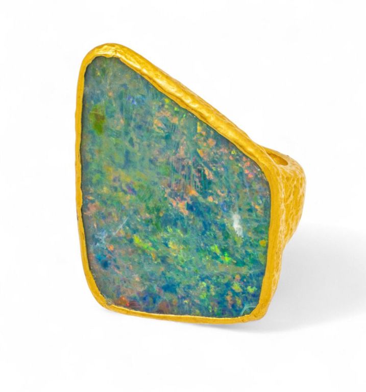 23k Yellow Gold Opal Ring