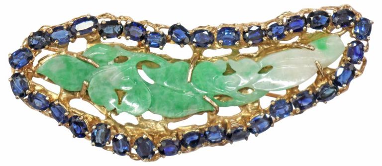 18k Yellow Gold Coin Jadeite Brooch