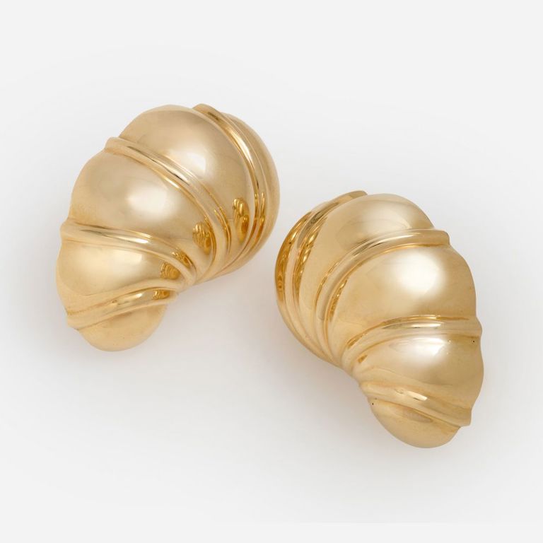 14k Yellow Gold Kidney Earrings