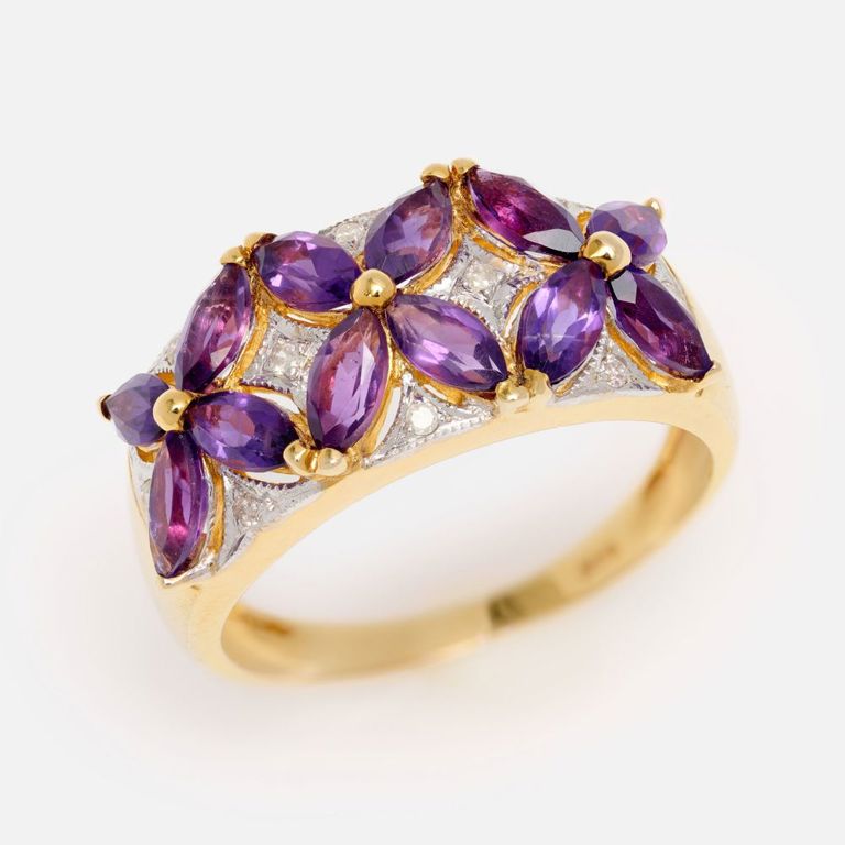 14k Yellow Gold Amethyst and Diamond Flower Ring