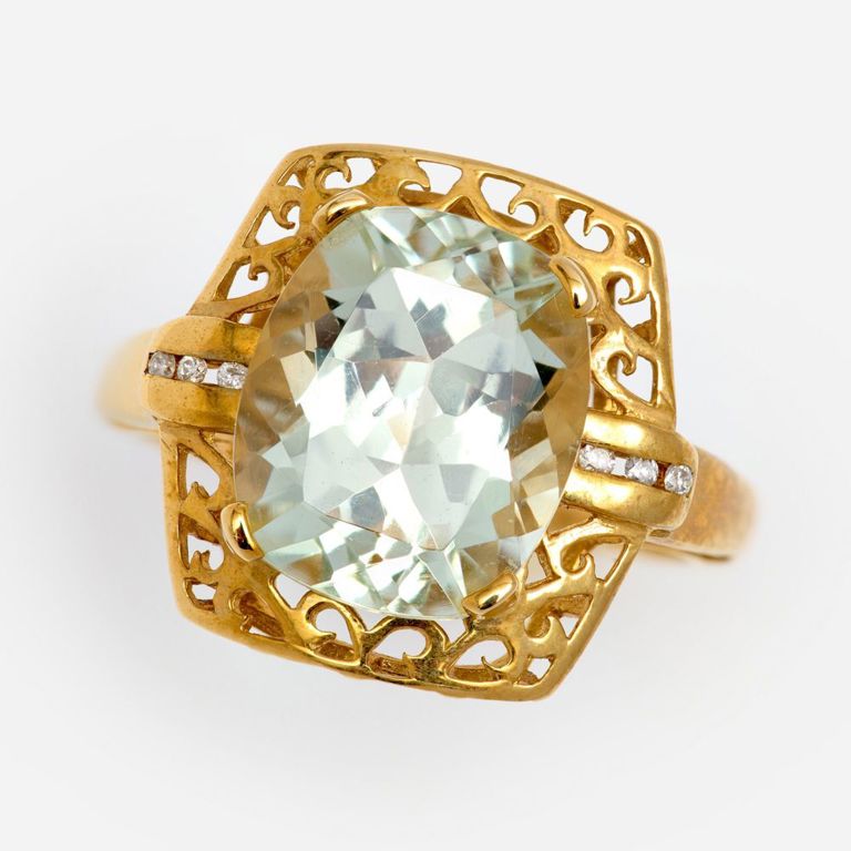 14k Yellow Gold Amethyst and Diamond Filigree Ring