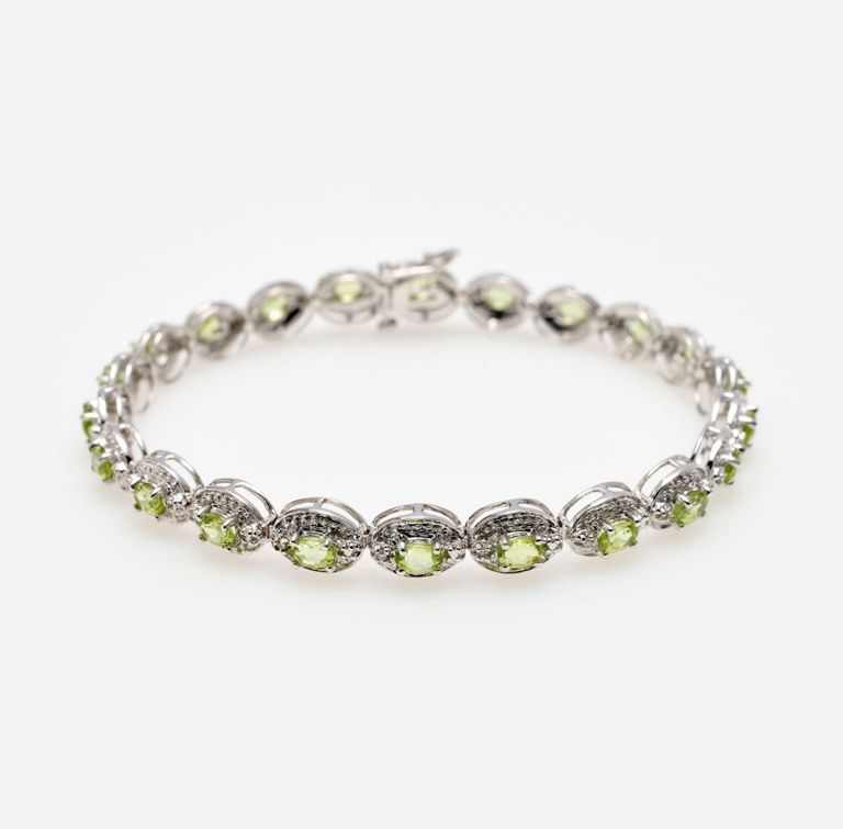 10k White Gold Peridot Link Bracelet
