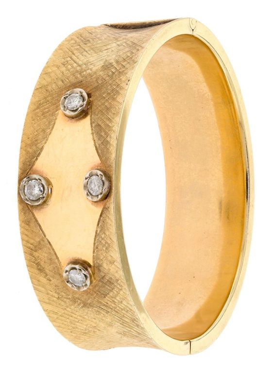 14k Yellow Gold Diamond Bangle