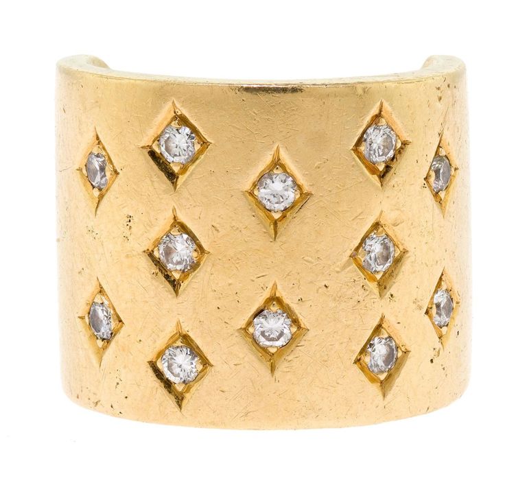 18k Yellow Gold Diamond Ring
