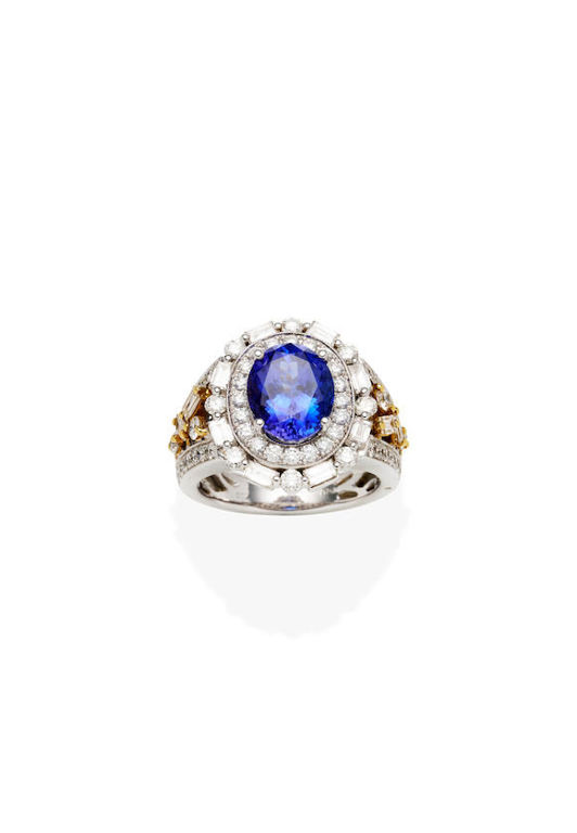 18k Gold Tanzanite and Diamond Ring