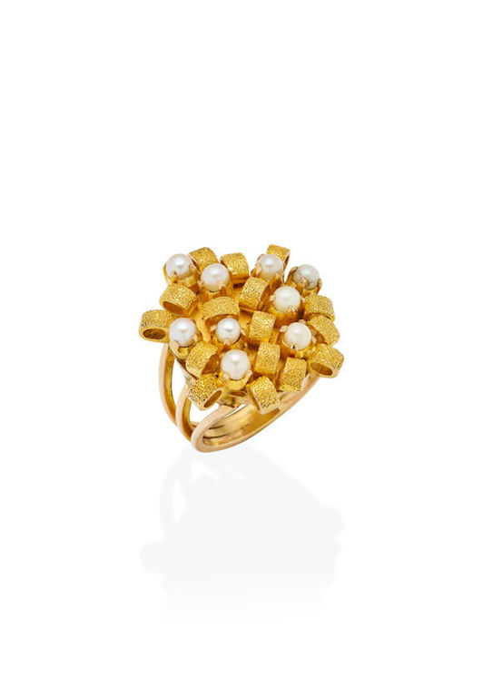 18k Gold Cultured Pearl Ring
