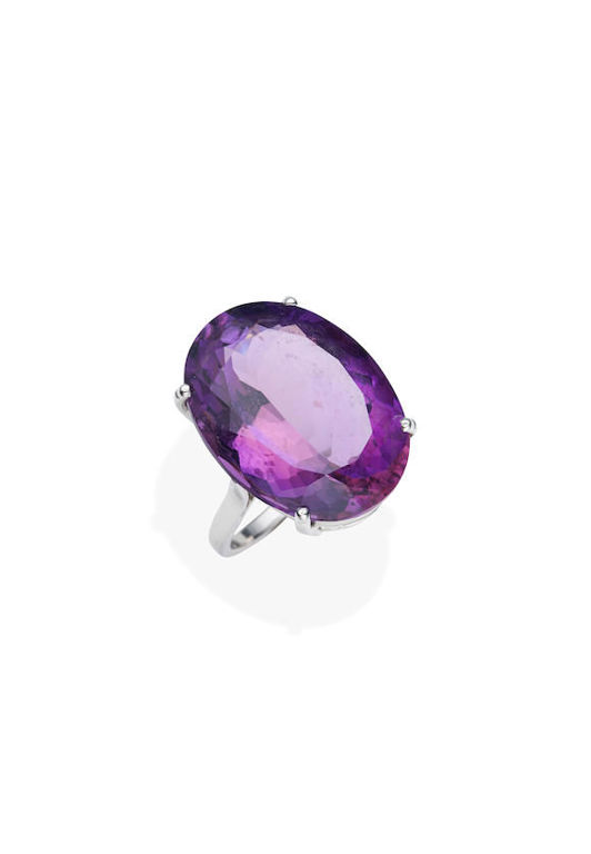 18k White Gold Amethyst Ring