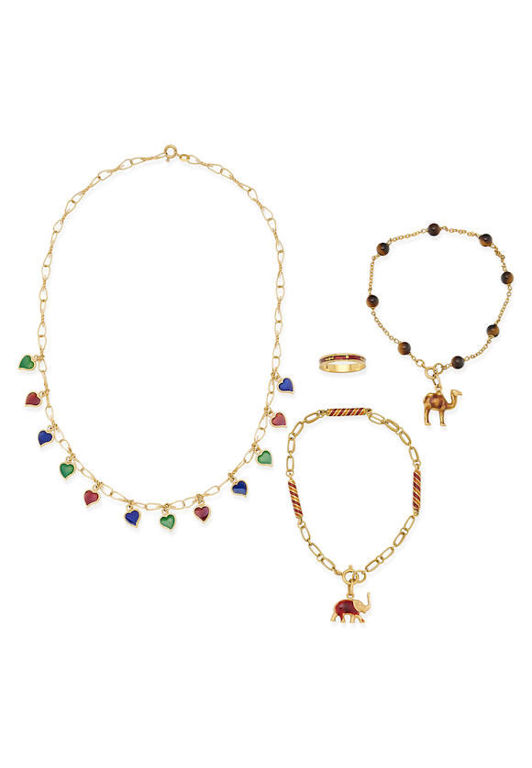 Set of 4 18k Gold Jewelry Pieces