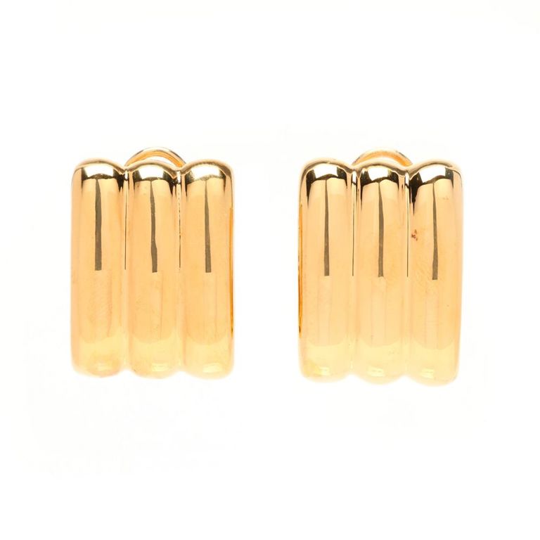 Pair of 18k Gold Hoop Earrings
