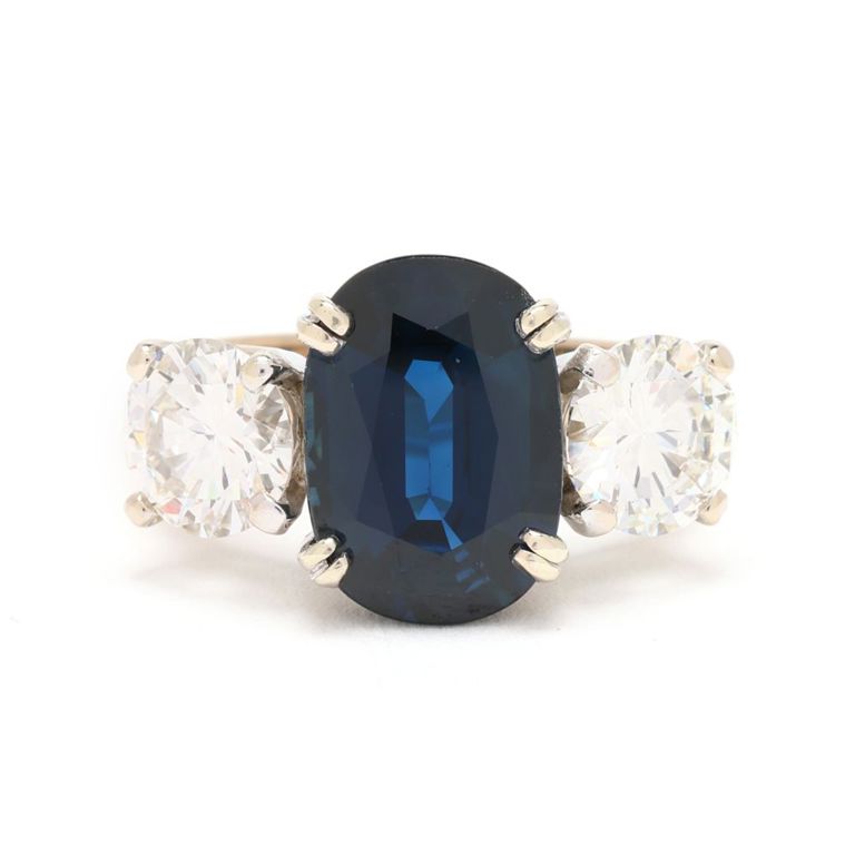 18k White Gold Sapphire and Diamond Ring