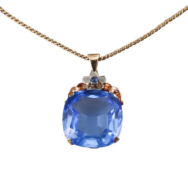 14k Gold Blue Glass Pendant Necklace