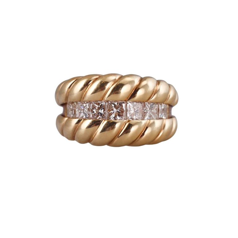 18k Yellow Gold Diamond Ring