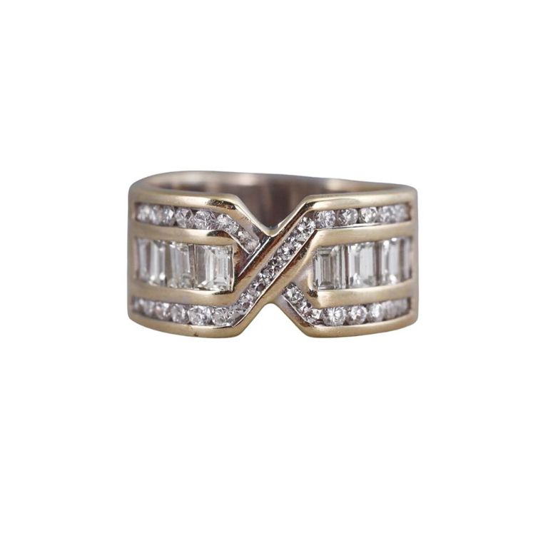 14k Gold Diamond Band Ring