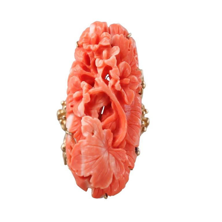 14k Yellow Gold Coral Ring