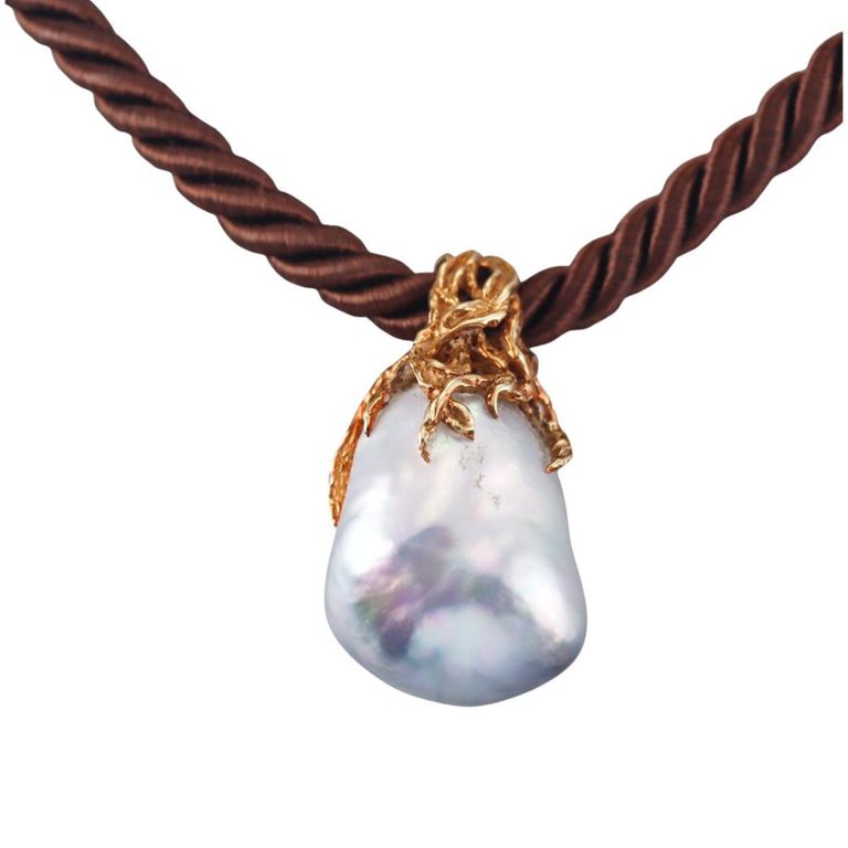 18k Gold Pearl Pendant Necklace