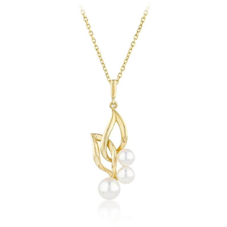 18k Gold and Pearl Necklace