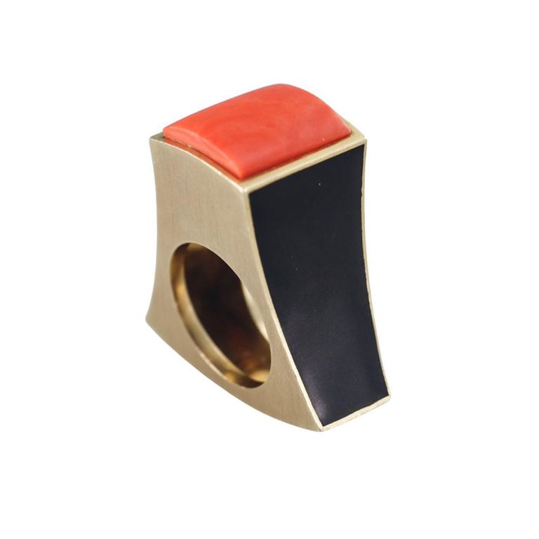 Modernist 18k Gold Coral and Onyx Ring