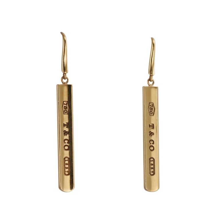 18k Gold Bar Earrings