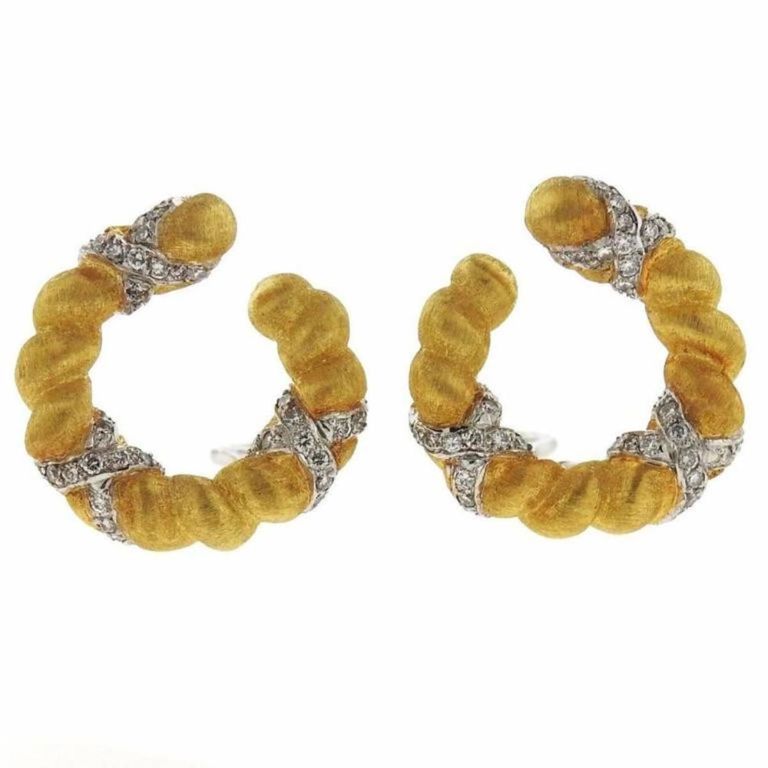 18k Gold Diamond Earrings