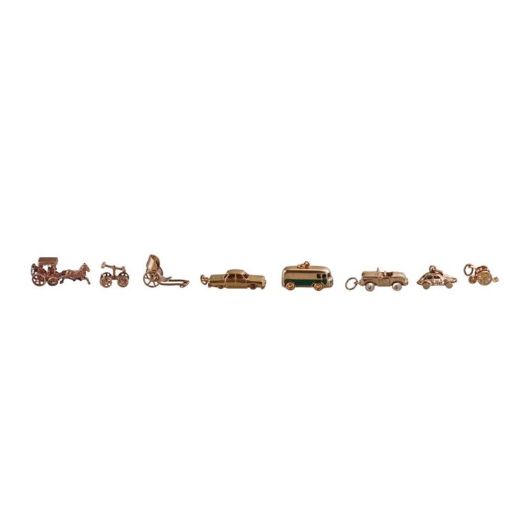 Set of 8 Vintage 14k Gold Car and Carriage Charms