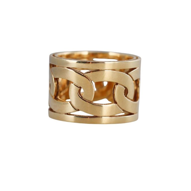 18k Gold Band Ring
