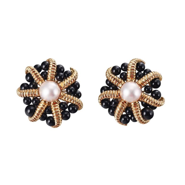 18k Gold Onyx Pearl Earrings
