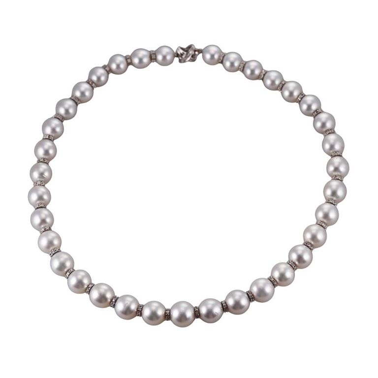 18k Gold Pearl and Diamond Necklace