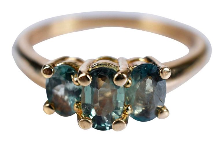 18k Gold Alexandrite Ring