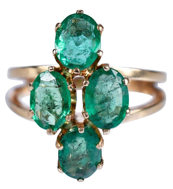 14k Gold Emerald Cluster Ring