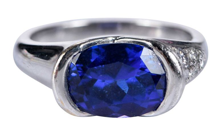 18k Platinum Tanzanite Diamond Ring