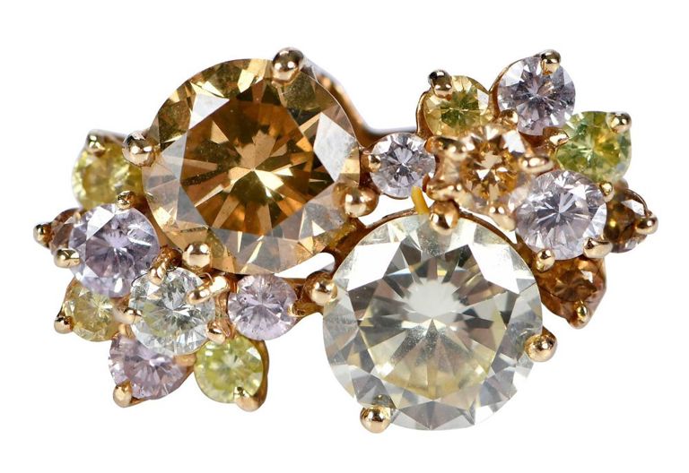 18k Gold Moissanite and Diamond Ring