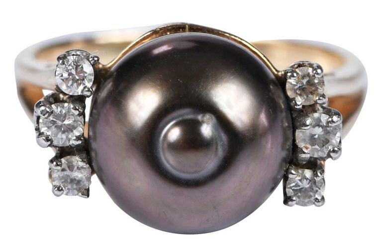 14k Gold Pearl and Diamond Ring