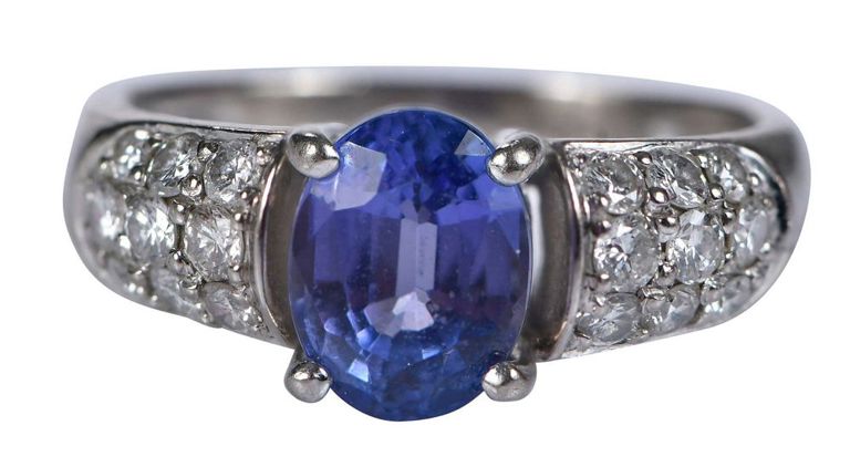 18k White Gold Tanzanite and Diamond Ring