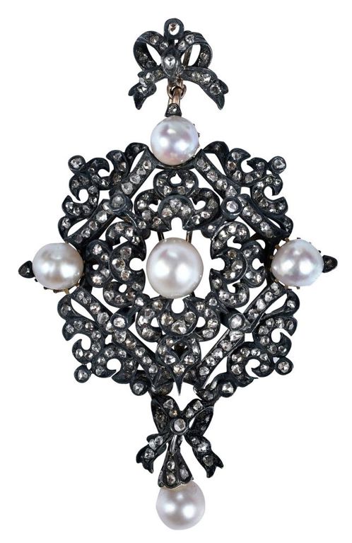 9k Gold Silver Diamond and Pearl Pendant