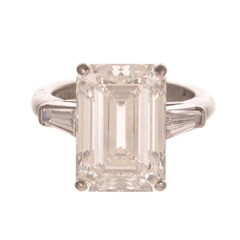 Platinum Diamond Ring