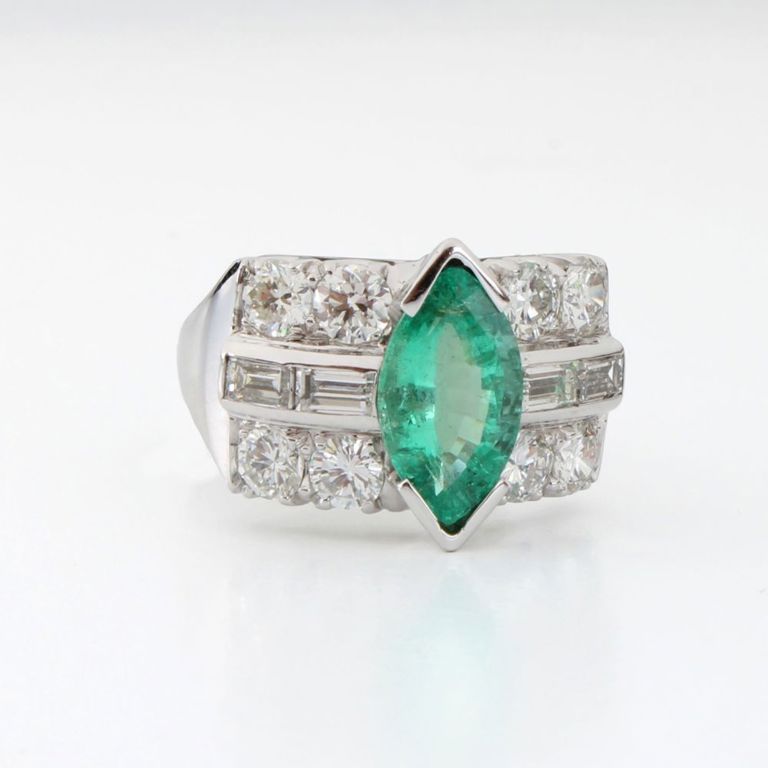 14k White Gold Emerald and Diamond Ring