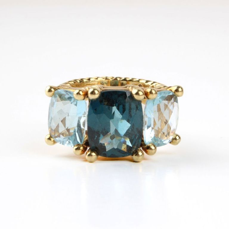 18k Yellow Gold Topaz Three Stone Ring