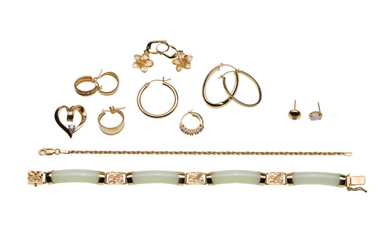 Set of 10 Gold Jewelry Items
