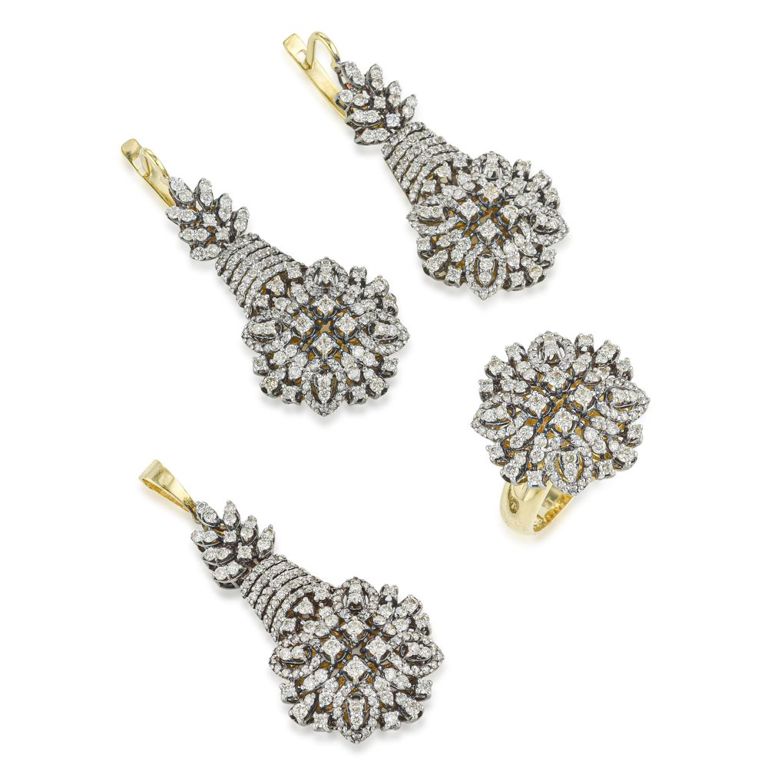 18k Yellow Gold Diamond Jewelry Set