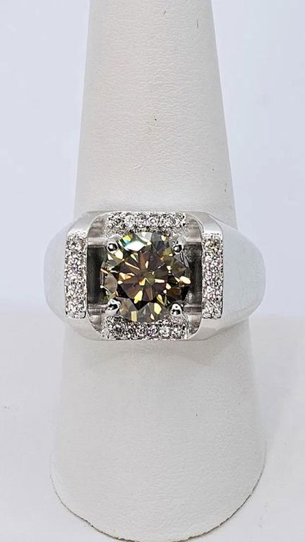 Sterling Silver Moissanite Ring