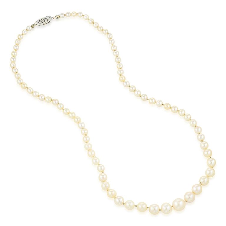 Akoya Graduated Cultured Pearl Necklace