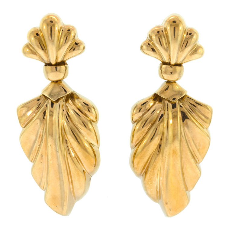 18k Gold Shell Dangle Earrings