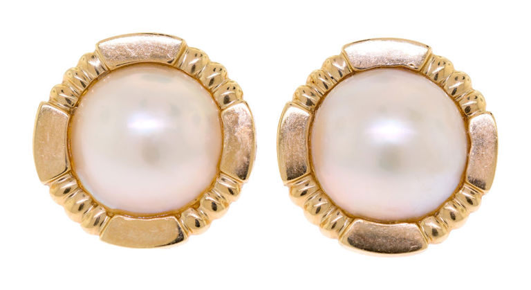 14k Gold Mabe Pearl Earrings