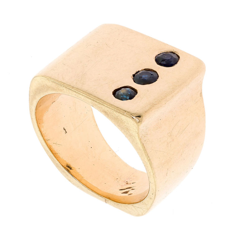 14k Yellow Gold Sapphire Ring