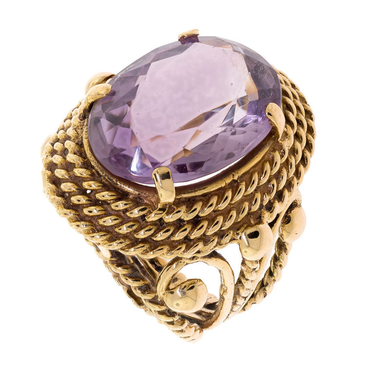 14k Yellow Gold Amethyst Ring